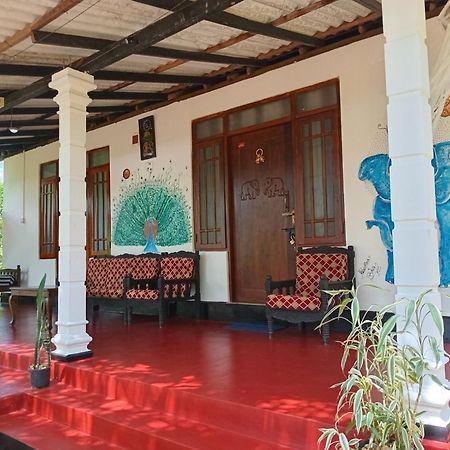 Sky Villa Sigiriya Bagian luar foto